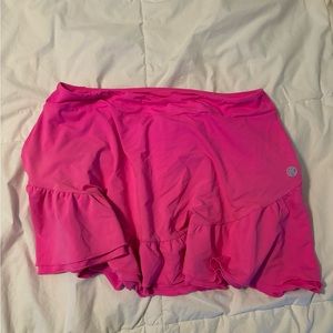 Lilly Pulitzer Luxletic skort. EUC. Large.